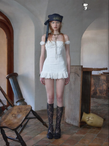 1JINN STUDIO | White Cotton Embroidered Bustier Tight Fitting Short Dress