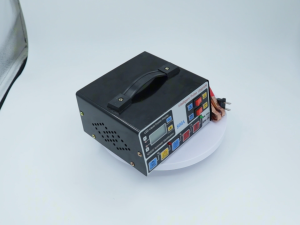 12V/24V Universal 800A Charger - Dual-Compatible with Cars & Motorcycles Smart Fast Charging + Automatic Pulse Repair