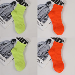 Mens Breathable Sweat Absorbent Pure Color Low Cut Short Socks Spring Summer Trendy Japanese Style All Match No Bone Mid-Calf Socks