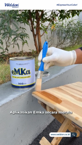 EMKA CLEAR GLOSS 900ML CAT PELAPIS MULTIGUNA TEMBOK HPL PVC WOOD KILAP