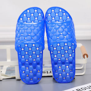 New Womens Summer Plastic Slippers Leaky Beach Bathroom Home Anti-slip Soft Bottom Sandals Quick Dry Hollow out Simple Style
