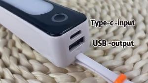 Mivok Mini Powerbank dengan lampu 5000mAh Kabel Type-C  & iOS/ 10000mAh Portable Power Bank Emergency Charge Power Bank   Built-in lampu LED  Untuk Xiaomi HUAWEI Samsung iOS Ori