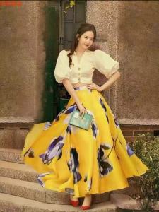 Bộ Váy Phong Cách Pháp Tay Bồng Hoa Hồng Mùa Hè Bộ Váy Nửa Thân Và Áo Sơ Mi Màu Vàng Cho Nữ Mùa Hè 2025