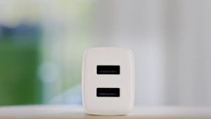 Baseus 10.5W USB Charger Portable Dual USB Ports Travel Charger Adapter Wall Charger