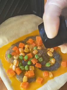 DIMAN เครื่องทำแซนวิช เตาปิ้งขนมปัง เครื่องปิ้งขนมปัง เครื่องทำขนม ไม่สามารถเปลี่ยนถาดได้ เครื่องทำขนมปัง Sandwich เครื่องทำอาหารเช้า