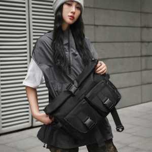 Japanese Trendy Cycling Work Clothing Crossbody Bag Men Functional Shoulder Messenger Bag Travel Waterproof Large Capacity Computer Bag