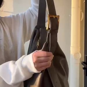 SmallAnt Korean Daily Bag Tas Shoulder Gaya Minimalis Collapse Lembut Kapasitas Besar Wanita