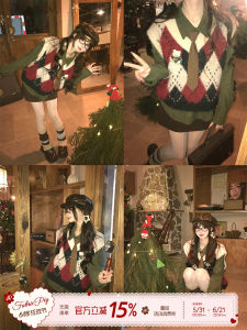 Retro College Style Knit Vest Winter New Year Wear