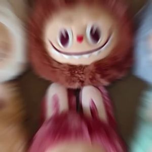 New Vinyl Crying Baby Plush Small Pendant Pop Mart Labubu Ugly and Cute Figurine Doll