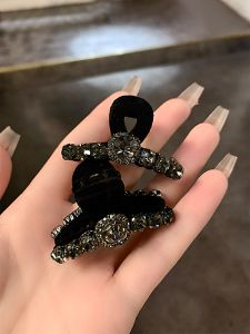 Kẹp Tóc Lông Cừu Cao Cấp Màu Đen Kẹp Tóc Nửa Đầu Kẹp Tóc Tai Bên Hông Phụ Kiện Tóc Thời Trang Cho Nữ Mẫu Mới Ra Mắt