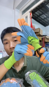 Găng tay lao động phủ cao su xanh xanh cam găng tay làm vườn chống mài mòn bao tay lao động chống trơn trượt tốt