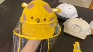 Mũ / nón có tấm kính chắn giọt bắn cho bé từ 0-3 tuổi