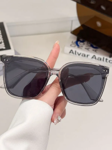 New Arrival Korean Sunglasses Womens Fancy Driving UV Protection Sun Glasses Tide to Make Big Face Thin-Looked Sun Protection by the Sea