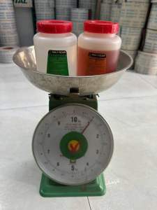 KEO DÁN GỖ 2 THÀNH PHẦN  EPOXY BỘ 1KG ( 0.5KG A : 0.5 KG B)