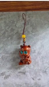 Natural Sandalwood Hand Carved Cute Bear Charm Wooden Keychain Phone Strap Bag Pendant Cartoon Bear Ornament Handmade Gift-RRC