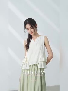 V-Neck Sleeveless Floral Top Mini Set