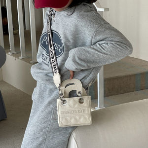 Internet Celebrity Kids Bag 2024 New Arrival Fashion Girls Diamond Crossbody Bag Fashionable Princess Accessories Coin Purse