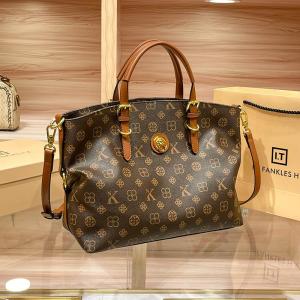 Ladies light luxury handbag 2025 new high-end designer fashionable retro shoulder bag large capacity crossbody bag travel bag