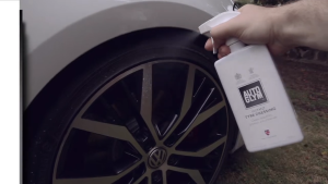 Autoglym Instant Tyre Dressing น้ำยาเคลือบบำรุงยางล้อรถ 500 ml.