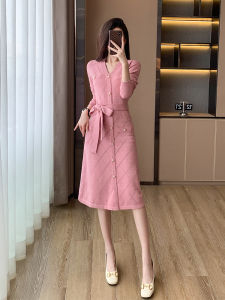 French Style Knitted Long Dress Womens Autumn Winter Inner Wear Waist Cinched Elegant Ladylike Sweater Dress V Neck Short Sleeve