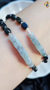 Collection Grade Bamboo Icy Jadeite A-Grade Wu-Ji Bracelet
