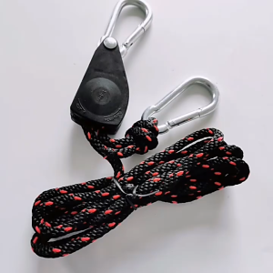 2Pcs 1/8 Inch 2M Adjustable Lifting Pulley Lanyard Hange with Carabiner Rope Clip Hanger