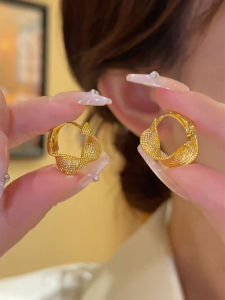 Retro Asymmetrical Metal 18K Gold Round Ring Earrings & Cold Wind Silver Pin Earrings: A Niche Style Fancy Earrings Guide