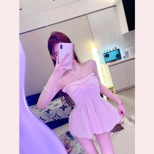 เสื้อกั๊กสายเดี่ยวถักสีชมพู Pure Desire ฤดูร้อน 2025 เสื้อคลุมกันหนาวแบบสวมหัว ทรงสลิมฟิต แขนกุด คอวี แขนกุด