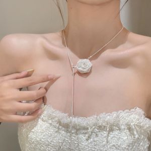 Elegant Rose Flower Mesh Necklace for Women French Design Drawstring Clavicle Chain Fashion Accessory Copper Pendant Alloy Chain