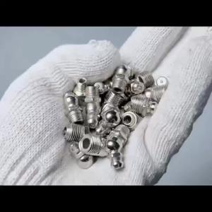 120-Piece Sae and Metric Grease Fitting Set - Hydraulic Zerk Connectors Includes 1/4" 1/8" M6 M8 M10 Specifications with Straight Heads 45-Degree Angles ° Angle Head and 90 ° Angle Head Suitable for Automotive and Industrial Applications Made ...