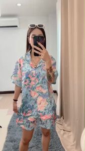 เสื้อสงกรานต์ ลายดอก ผู้หญิง เสื้อเชิ้ต เซ็ต2ชิ้น เสื้อคอปกแขนสั้นกระดุมหน้า ลายดอกไม้+กางเกงขาสั้นเอวยางยืด ผ้าไหมอิตาลี เสื้อฮาวาย#hw8002
