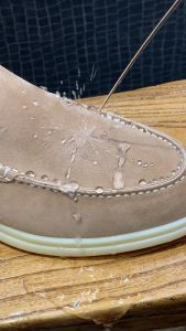 TRG 75 Diamond Leather Nano Protector Spray 250ml - Waterproof leather  oiled leather suede  nubuck reptile leather.