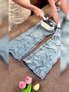 KONKA | New Compact Handheld Clothes Steamer & Iron