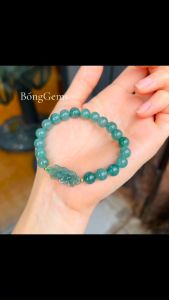 vòng tay nữ lam ngọc tự nhiên mix charm sen ngọc lam ngọc vip và charm bi vàng tây vòng tay đá phong thủy trang sức thiết kế đủ hóa đơn thẻ bảo hành