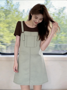 Slimming Tummy Concealing Young-looking Dress