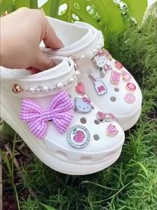 Charm cross Jibbitz Kim Loại Giày Khóa Lỗ Phụ Kiện Hoa Kim Loại Hồng Trái Tim Bướm Dây Xích Sticker Dép cross