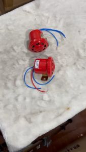 Còi lùi xi nhan còi de tít tít nhạc cho ô tô công nông ba gác... Còi lùi đỏ điện 12v-24v.