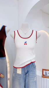 เสื้อกล้ามไหมพรม เสื้อสายเดี่ยวแต่งขอบสี ปักเชอร์รี่ สายเดี่ยวแต่งขอบสี เกาหลีน่ารัก G-ROSE (G027)