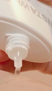 Instawhite Dark Spot Corrector Gel/Skin Brightening/Collagen/Vitamin C/Niacinamide/Hyaluronic Acid