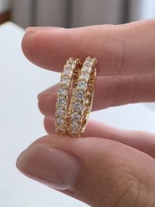 Kismet แหวนเพชรสังเคราะห์ CZ เพชรแถว 6 ตังค์ (รอบวง) ตัวเรือนทองเหลือง Brass ชุบผิวโรเดียม สีเงิน Gray & Gold Jewelry