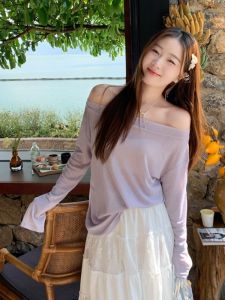 เสื้อยืดผู้หญิงแขนยาวโปร่งคลุมไหล่ ทรงหลวม ปกป้องหน้าท้อง ฤดูร้อน 2025 ใหม่ เสื้อผ้าทำงานสไตล์เรียบง่าย คอตั้ง สีพื้น