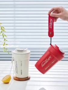Cốc Giữ Nhiệt TÂM NHƯ Quai Cầm Tiện Lợi Chất Liệu An Toàn Khi Sử Dụng Nắp Đậy Chắc Chắn.