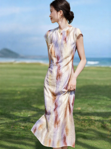 MOHANYIMEI | Figure Flattering New Chinese Style Qipao Dress Gradient Subtle Embroidery