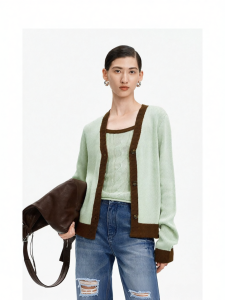 Green V-Neck New Knit Cardigan
