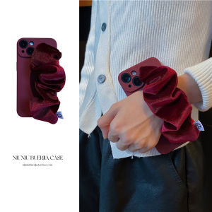 Velvet Bracelet Phone Case for iPhone 15 17 14 pro Max 13 Elastic Folded Womens Style Compatible with Apple 16 E 8 plus