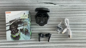 หูฟังไร้สายบลูทูธเล่นเกม N35 Earbuds TWS การควบคุมแบบสัมผัสเบสสเตอริโอพร้อมไมโครโฟน