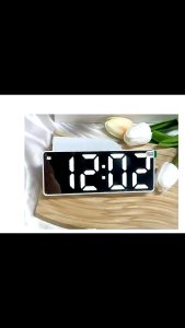 1PC LED Mirror Table Alarm Clock Night Light Mirror Clock Ins Desktop Clock Imetable Table Decoration