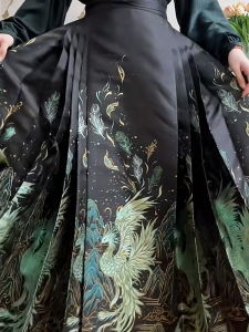 New Chinese Style Embroidered Gold Floral Blue Feather Horse Tailed Skirt Elegant Ming Dynasty Hanfu Daily Commute Womens Fashion