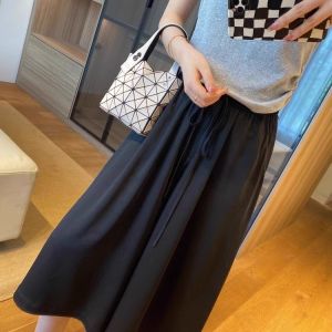 Nhẹ Ice Silk Nữ Chiều Dài Trung Bình Quần Váy Mùa Hè Kích Thước Lớn 200kg Plus Kích Thước Dáng Rộng Giảm Béo 7 Điểm Quần Ống Rộng