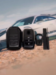 Sarung Kunci Toyota Camry Hilux Rogue Revo Rav4 Innova Zenix Fortuner Harrier XU80 Leather Key Cover Case Accessories